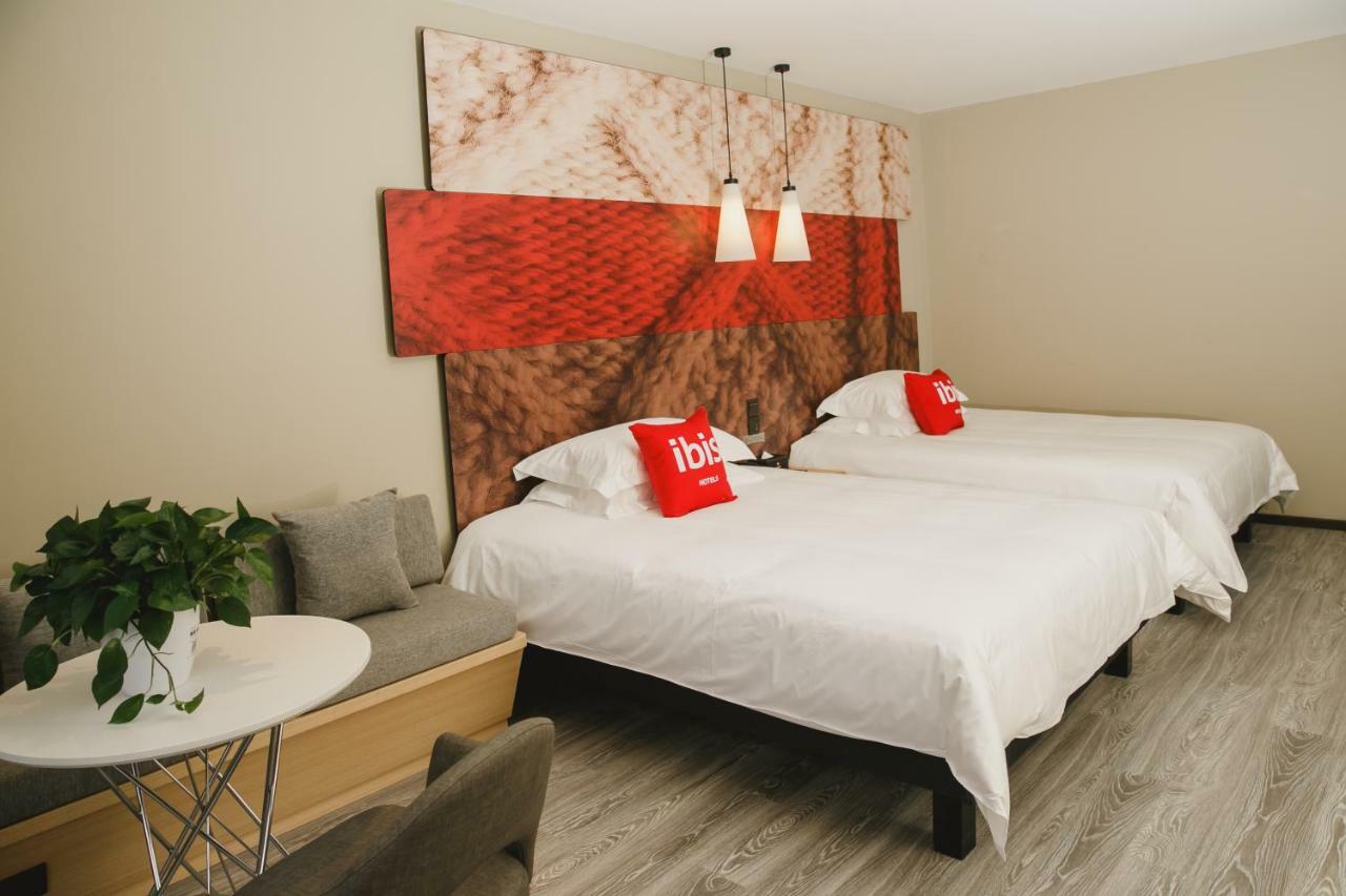 Ibis Haimen South Changjiang Rd Hotel Нантонг Екстериор снимка